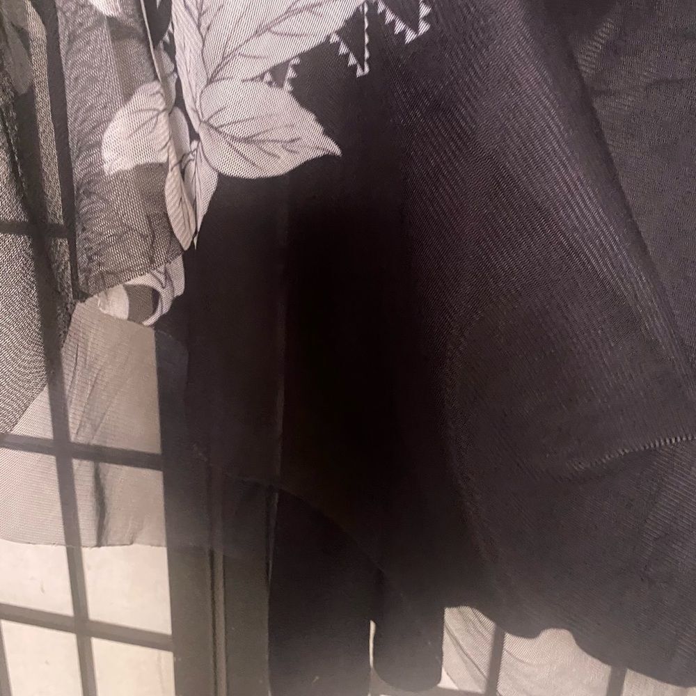 Desigual Black Dress with White Floral Patterns and Crystal embellishments - Picture 8 of 9